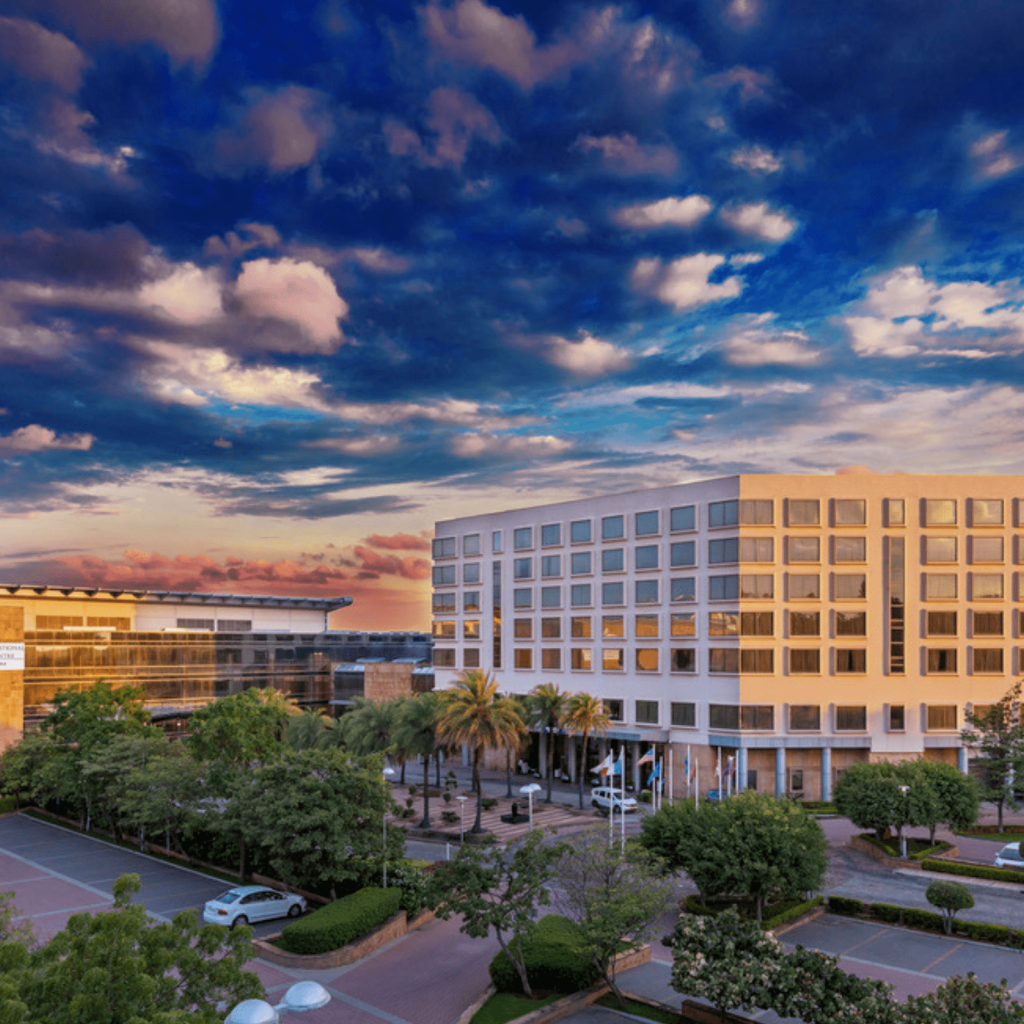 Hyderabad Event
        For the first time, Veer & Sant Real Estate (Dubai) is coming to Hyderabad with Sobha Realty to bring you the best investment opportunities.